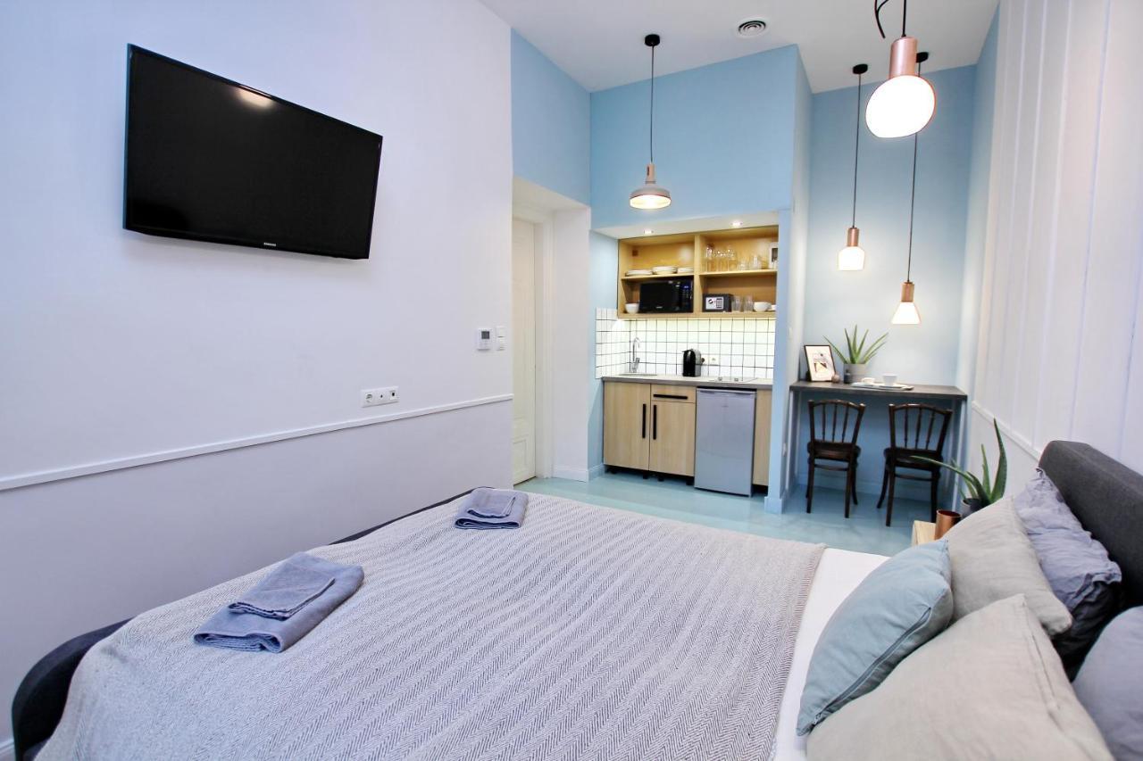 Gellerico Apartments Deak Square Budapest Eksteriør billede