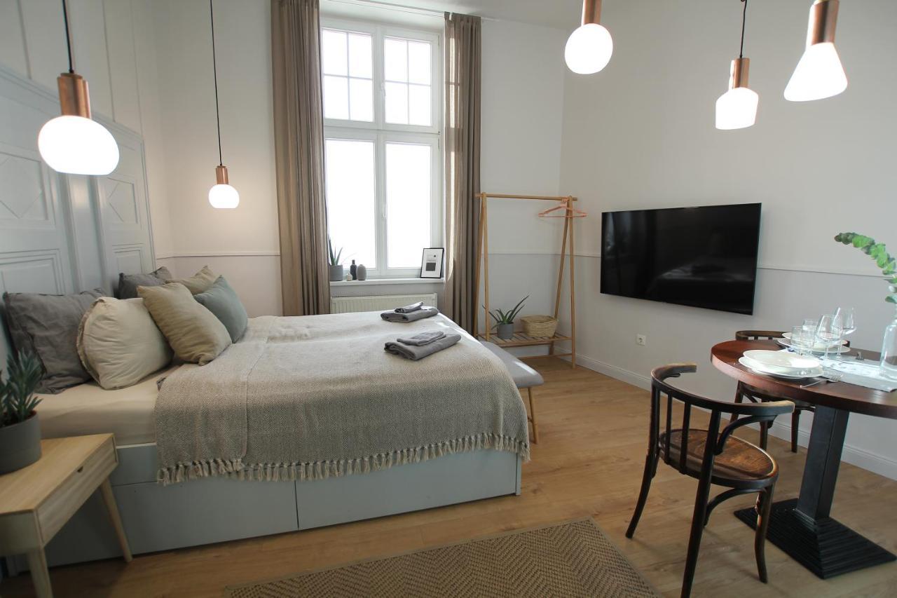 Gellerico Apartments Deak Square Budapest Eksteriør billede
